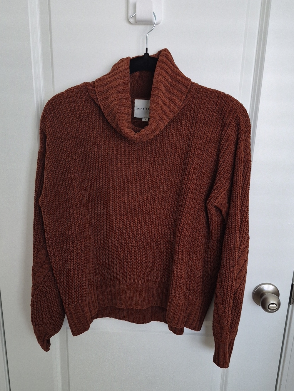 Women Pink Rose Cable-Sleeve Turtleneck Sweater in Rust